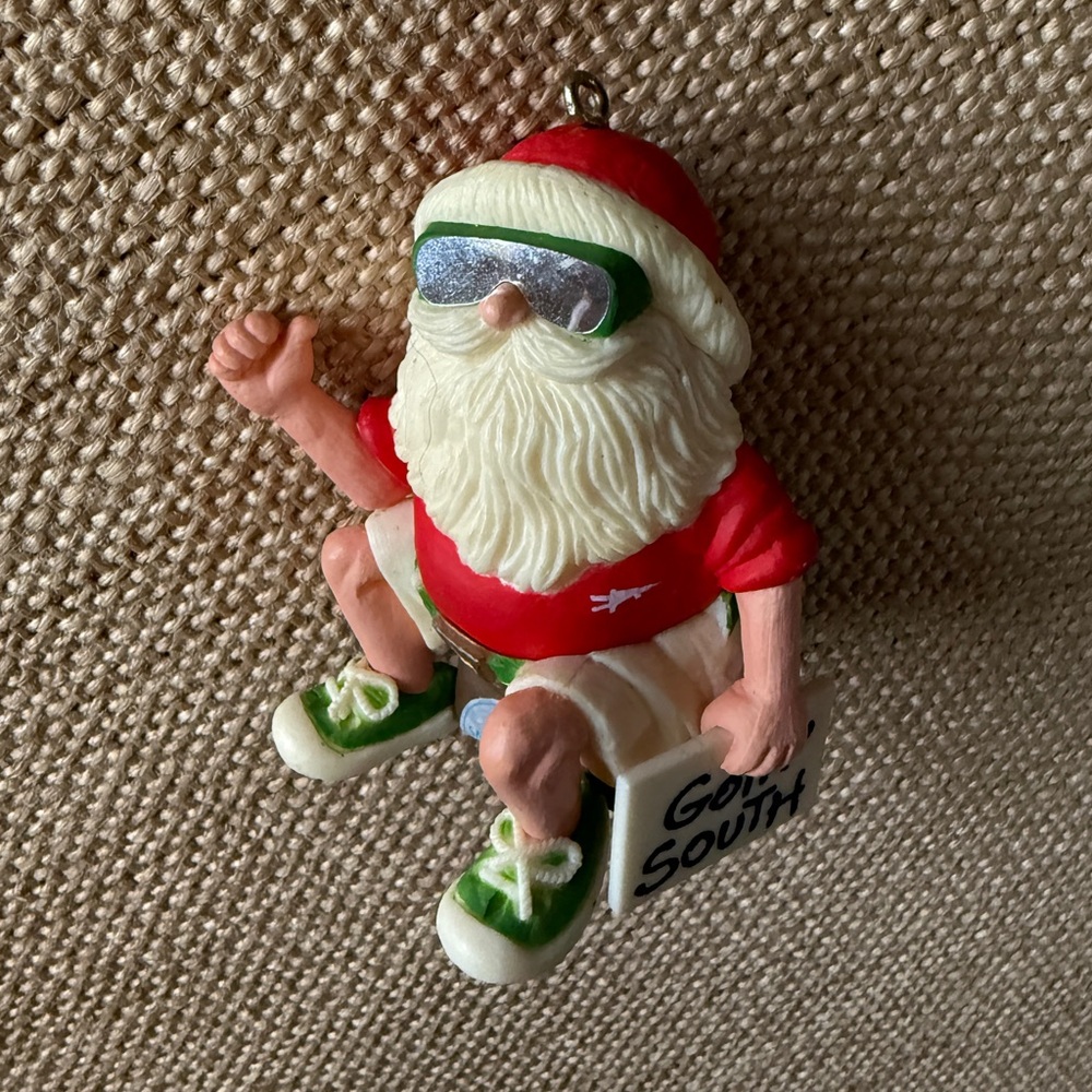 Hallmark 1988 “Goin’ South” Santa Ornament – Vintage‎ Keepsake